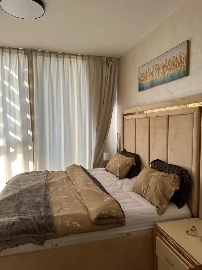 Apartment Ferienwohnung Aljada Schardscha